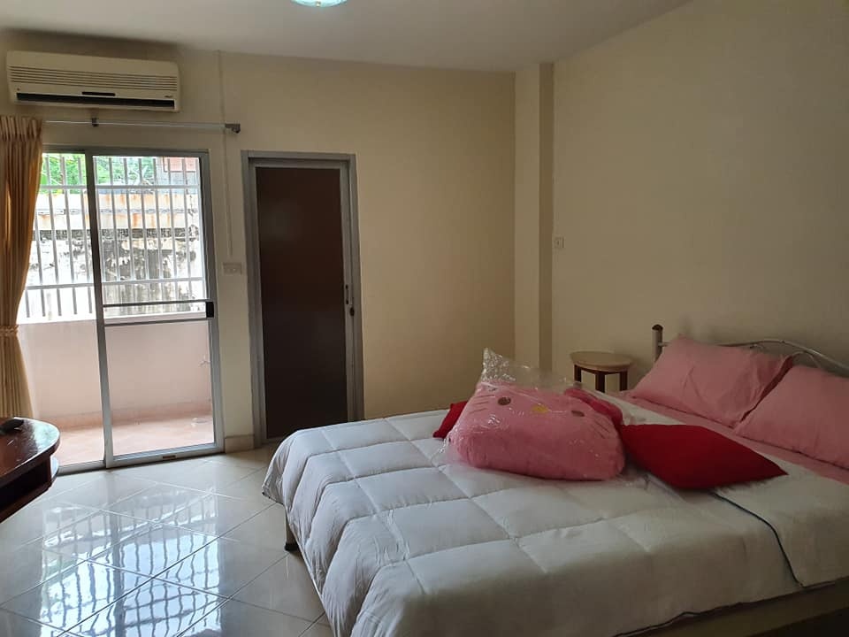 Condo · Phra Khanong, bangkok — photo 3