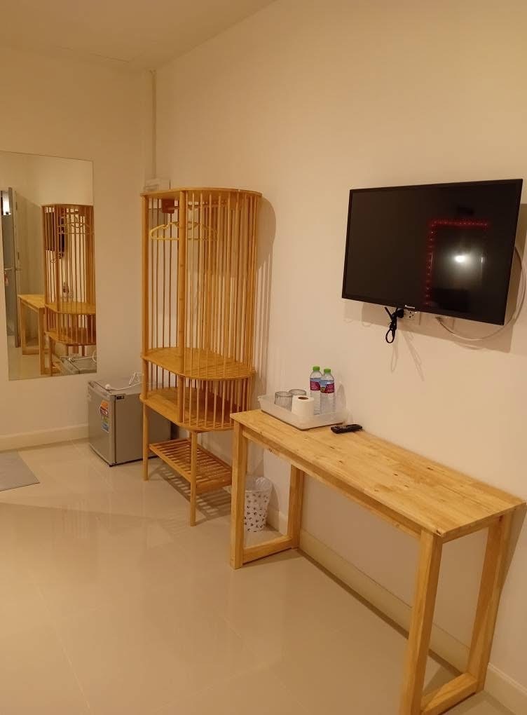 Condo — photo 3