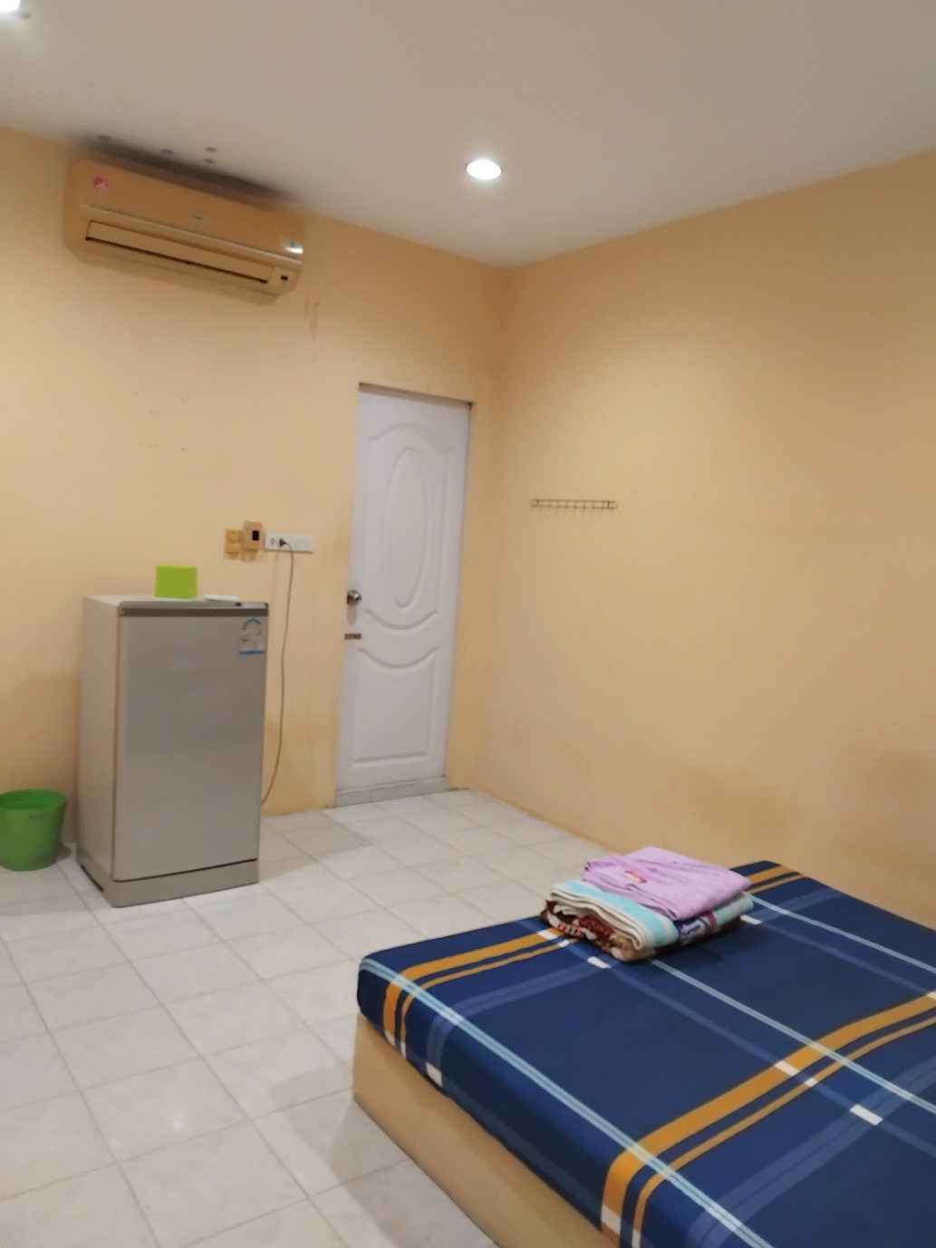 Pictures of Tantawanchokemongkol 7/11