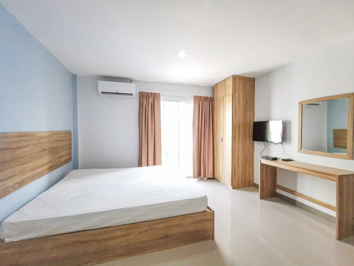 Condo · Mueang Samut Prakan — photo 3