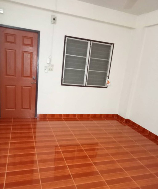 Condo — photo 2