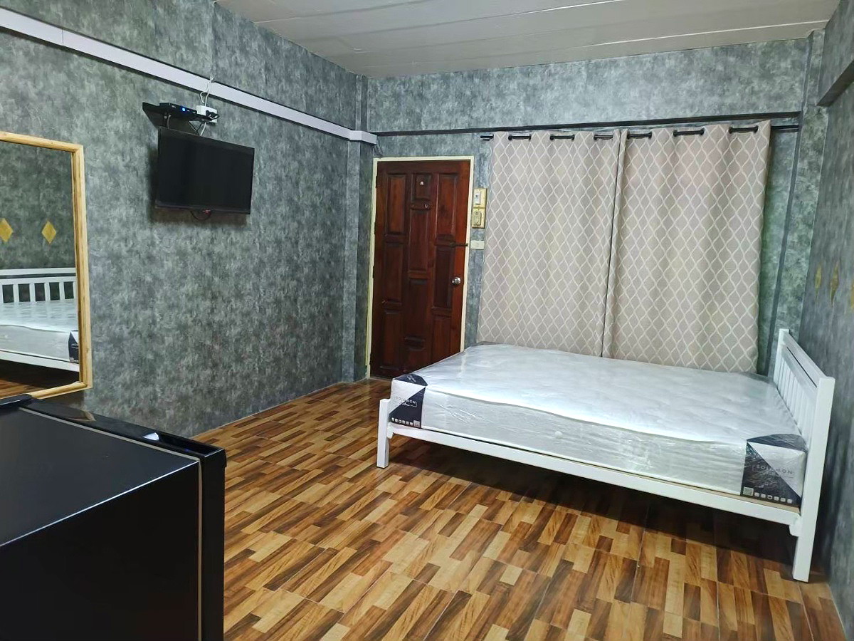 Pictures of Chang House 5/9