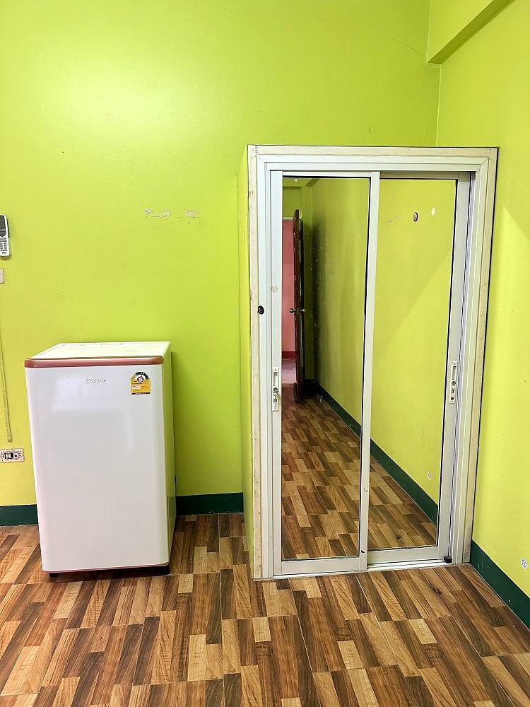 Pictures of Chang House 2/9