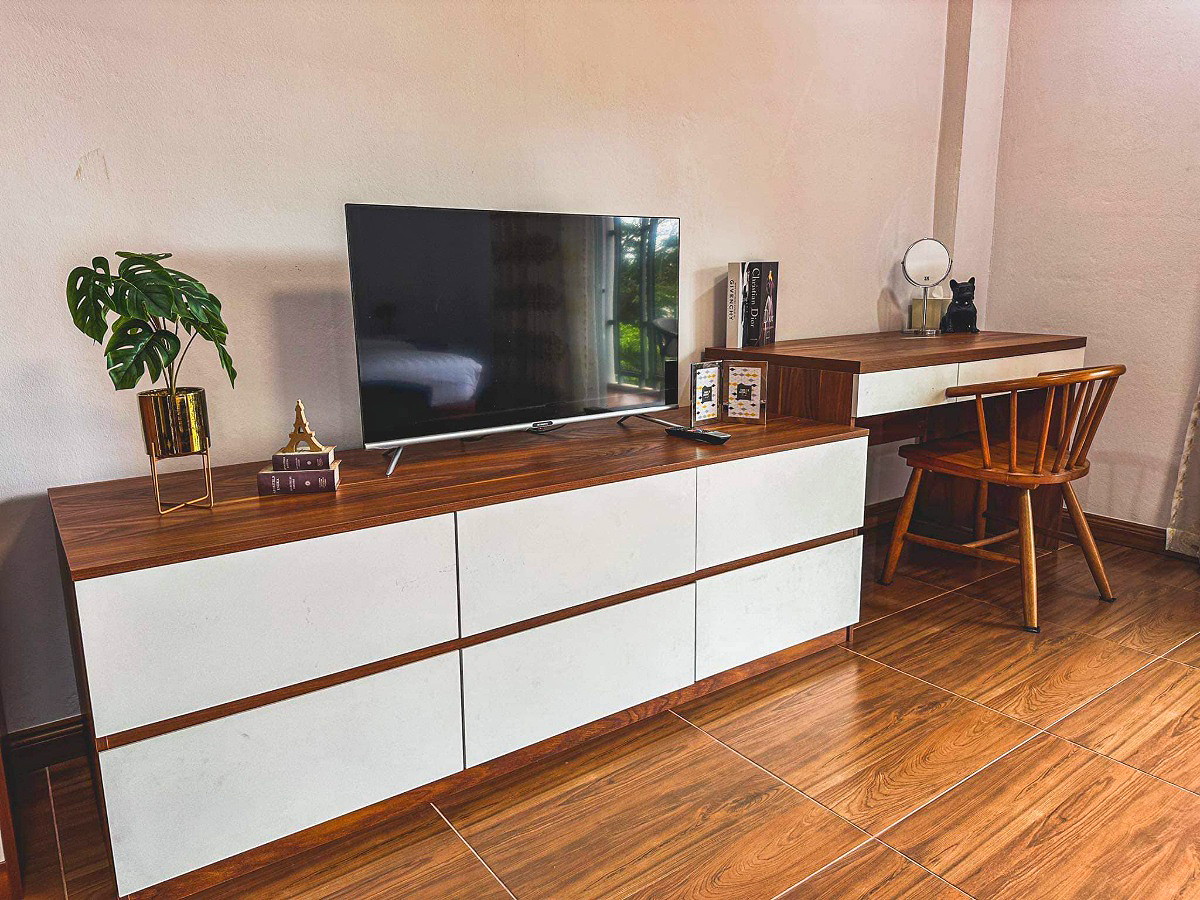 Pictures of DPN Residence  2/9