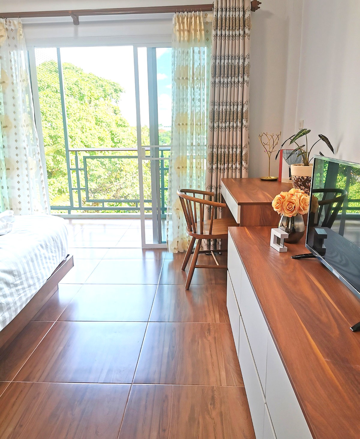 Pictures of DPN Residence  6/9