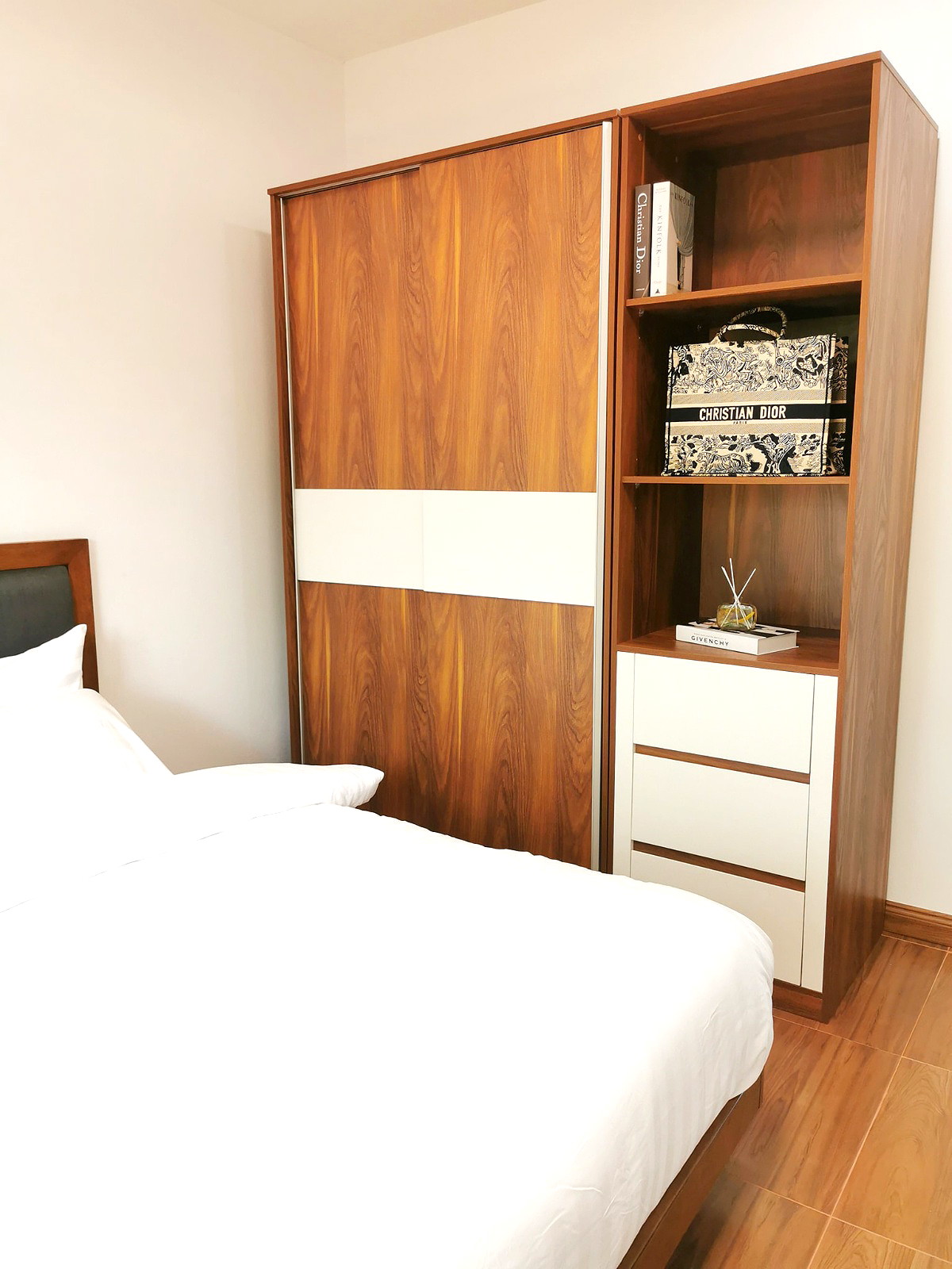 Pictures of DPN Residence  7/9