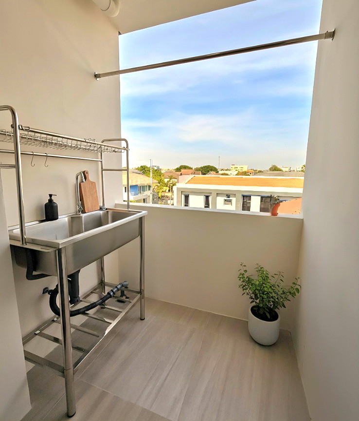 Pictures of Whitebox  Apartment (Rattanathibet) 11/16