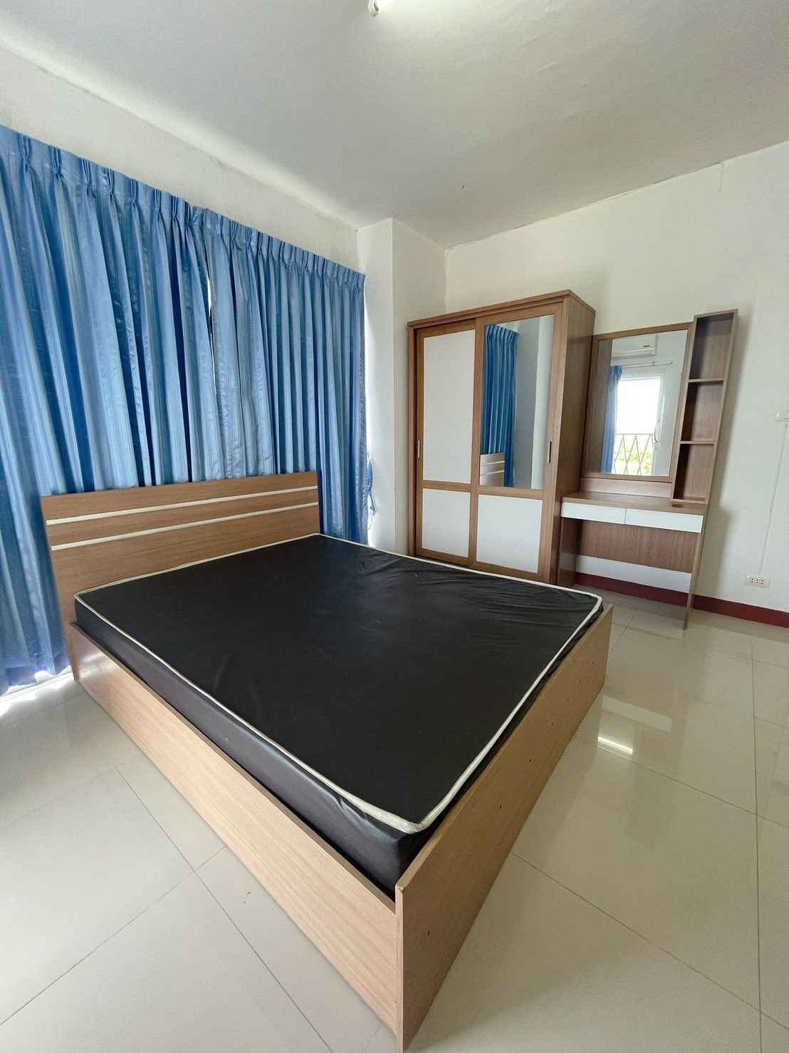 Condo · Mueang Samut Prakan — photo 4