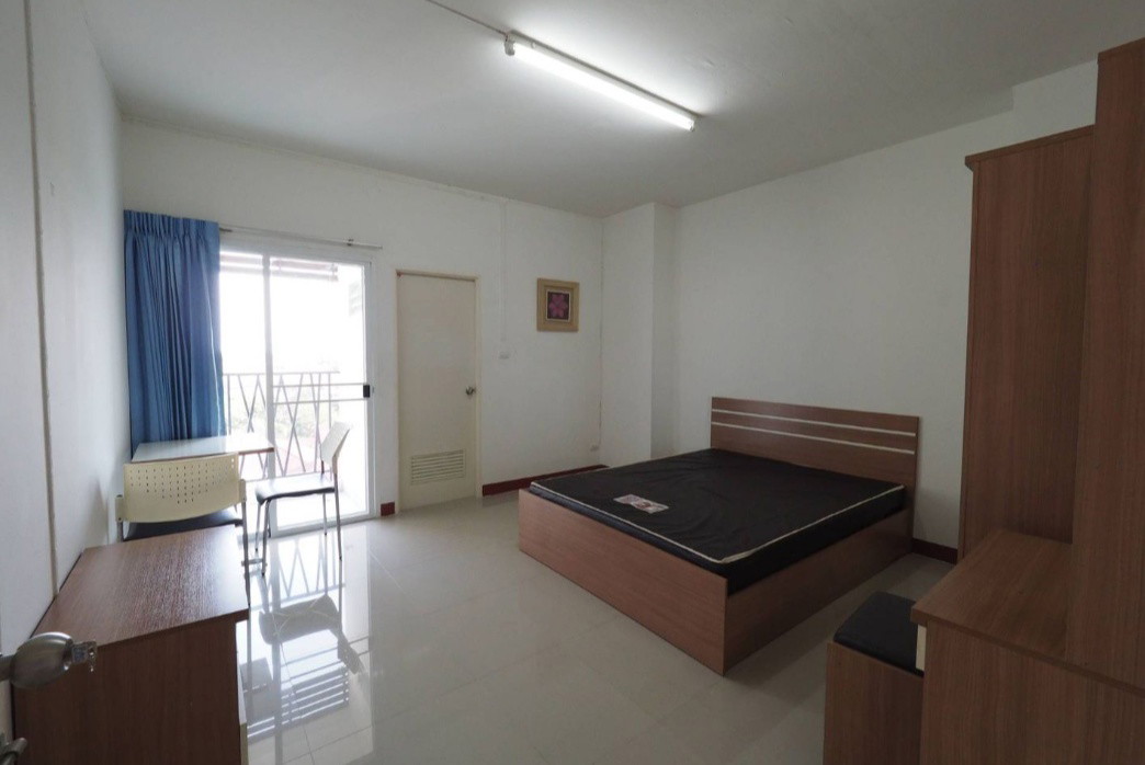 Condo · Mueang Samut Prakan — photo 2