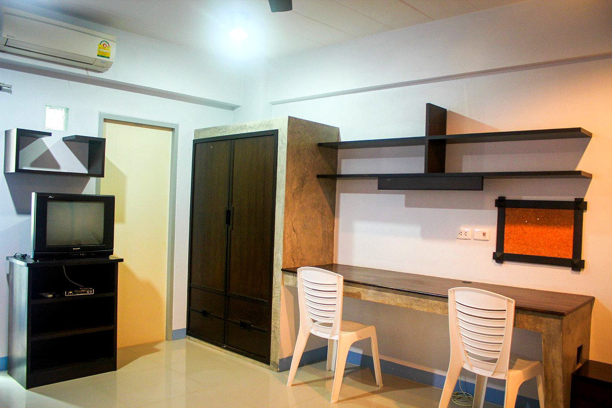 Pictures of Nanthaka Place  2/11