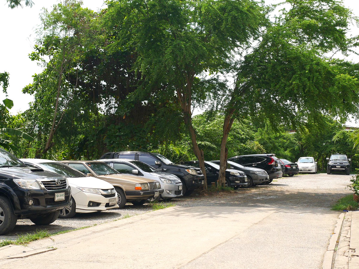 Pictures of PM House and Baan Mallinee 14/15