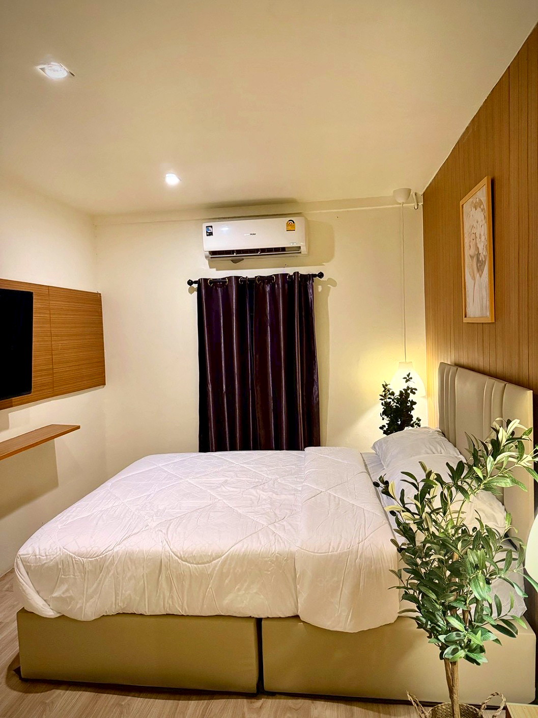 Pictures of The Banthat Tong Homie  12/16