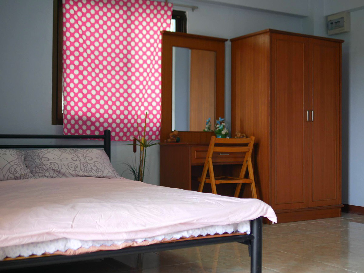 Pictures of PM House and Baan Mallinee 1/15