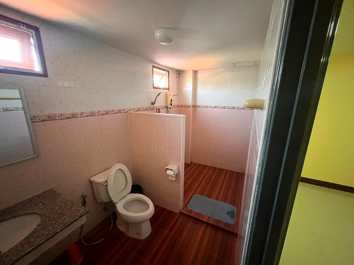 Pictures of Baan99 7/8