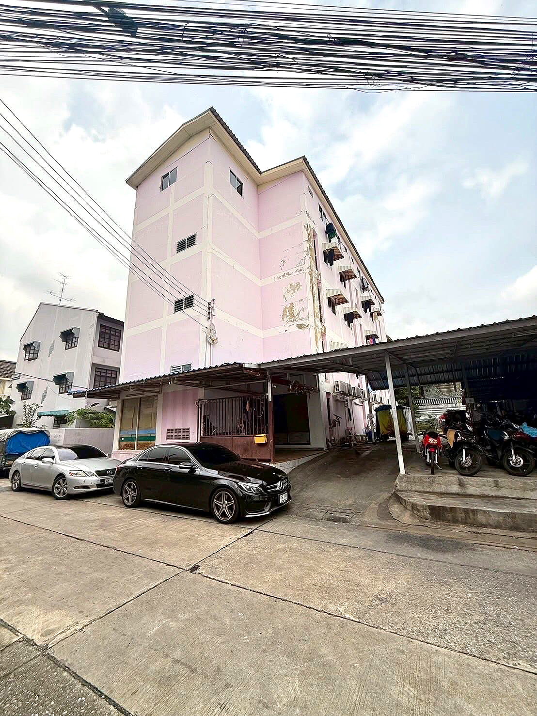 รูปภาพ ประชาราษฎร์บำเพ็ญ 15 อพาร์ทเม้นท์ | อพาร์ทเม้นท์ หอพัก ที่พัก ห้องพัก - รูปที่ 1/5