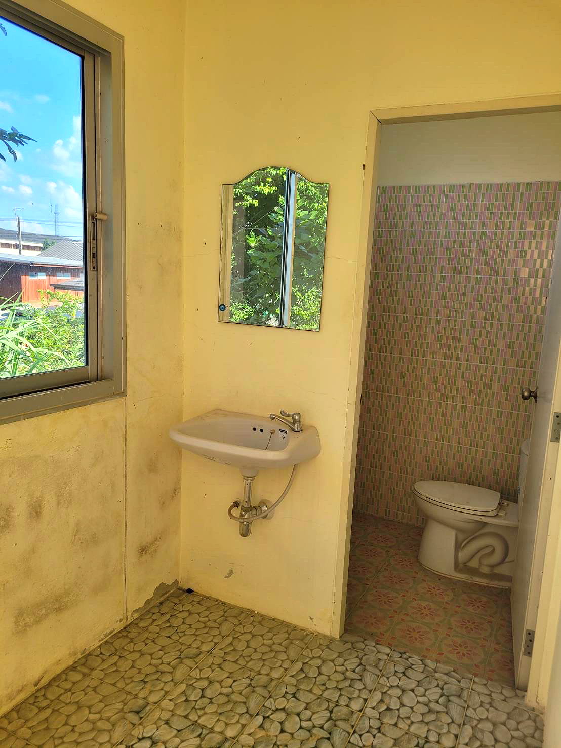 Pictures of Ban Pan Suk 4/5