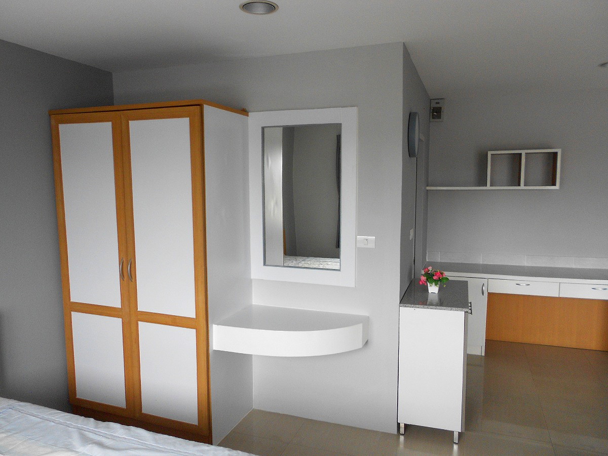 รูปภาพ ศิริเพลส อพาร์ทเม้นท์ (SIRIPLACE APARTMENT)โทร:02-7482309,090-9596183 | อพาร์ทเม้นท์ หอพัก ที่พัก ห้องพัก - รูปที่ 42/53