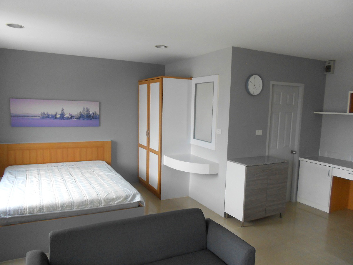 รูปภาพ ศิริเพลส อพาร์ทเม้นท์ (SIRIPLACE APARTMENT)โทร:02-7482309,090-9596183 | อพาร์ทเม้นท์ หอพัก ที่พัก ห้องพัก - รูปที่ 51/53