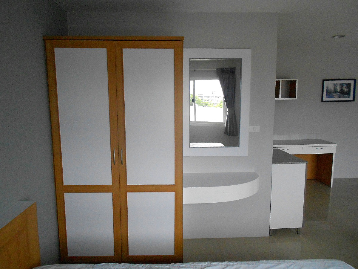 รูปภาพ ศิริเพลส อพาร์ทเม้นท์ (SIRIPLACE APARTMENT)โทร:02-7482309,090-9596183 | อพาร์ทเม้นท์ หอพัก ที่พัก ห้องพัก - รูปที่ 52/53