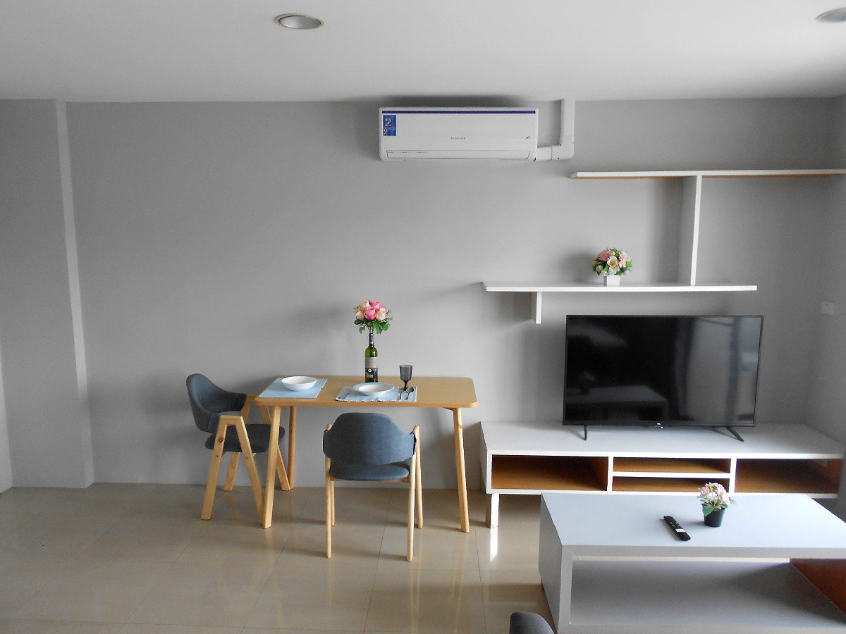 รูปภาพ ศิริเพลส อพาร์ทเม้นท์ (SIRIPLACE APARTMENT)โทร:02-7482309,090-9596183 | อพาร์ทเม้นท์ หอพัก ที่พัก ห้องพัก - รูปที่ 39/53