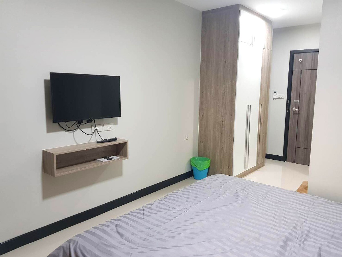 Pictures of Home 41 Place 8/16