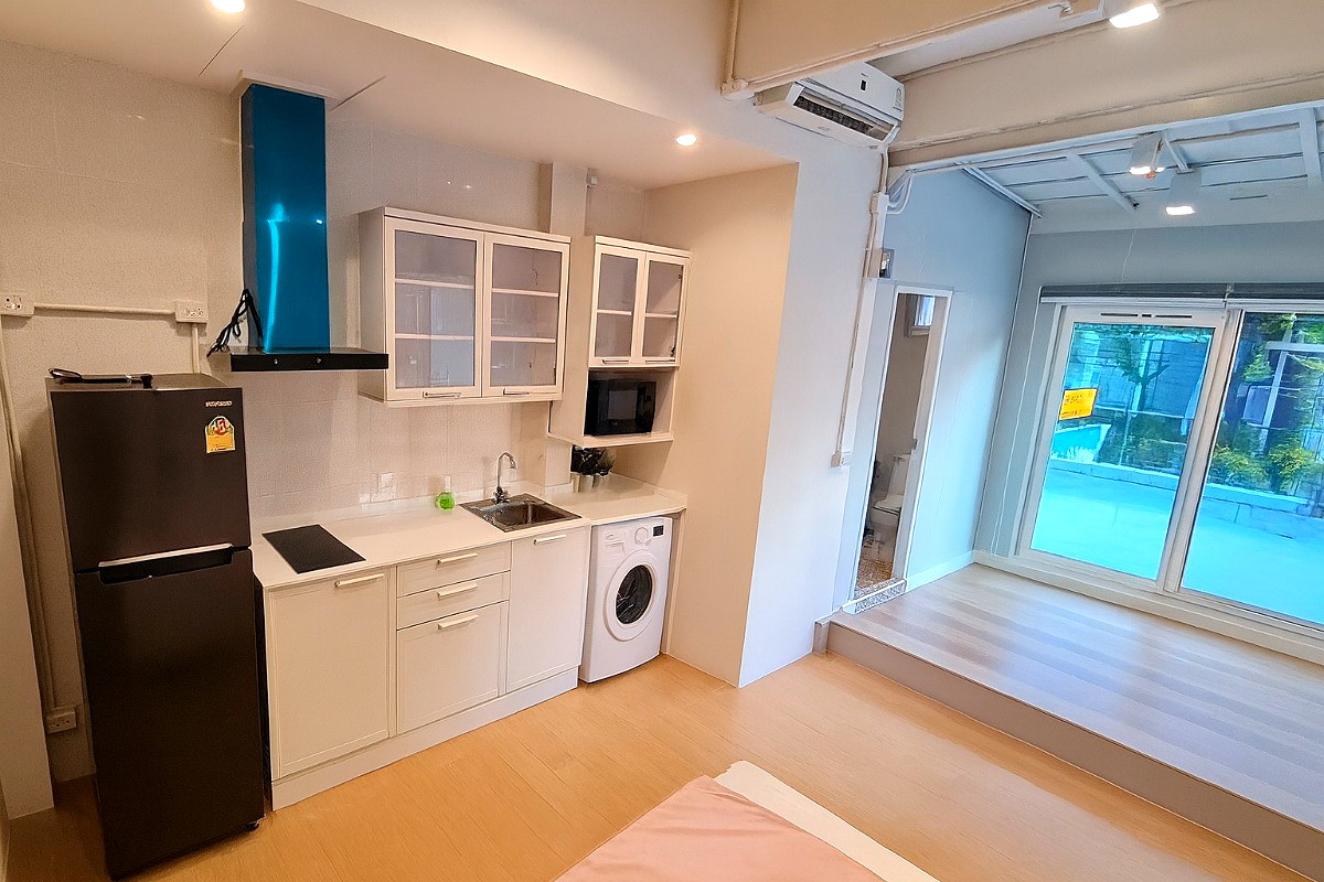 Pictures of Baan202 3/17