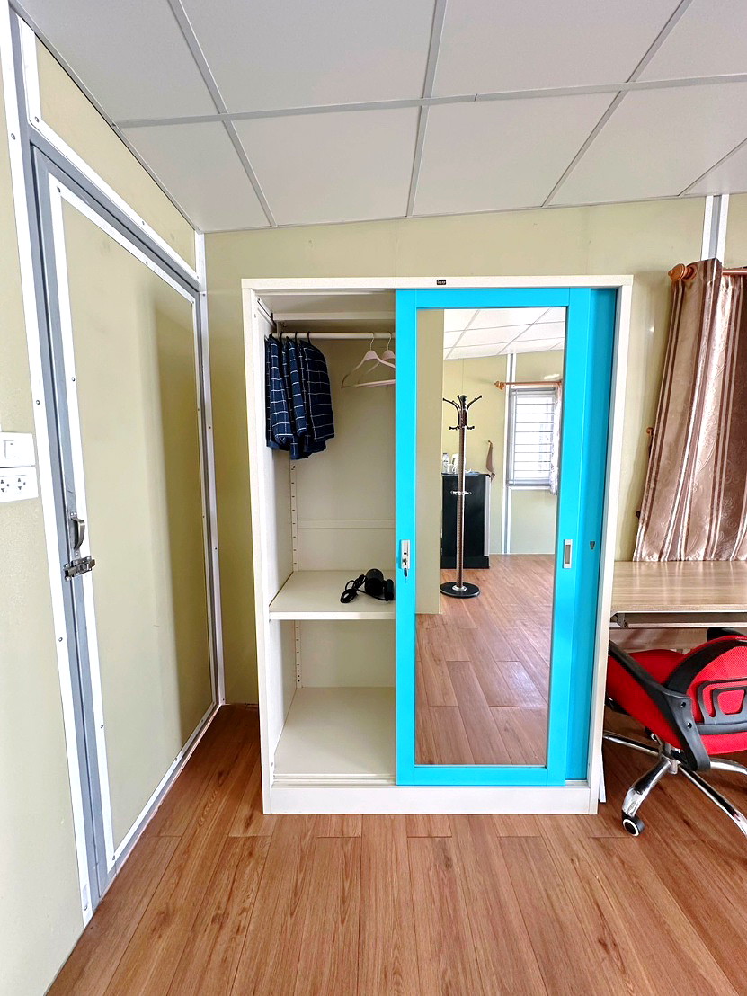 Pictures of Ducky's home 13/14