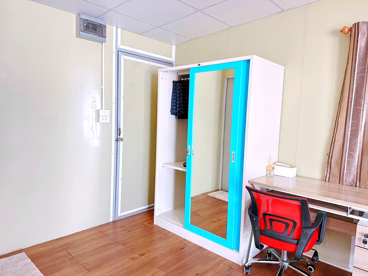 Pictures of Ducky's home 6/14