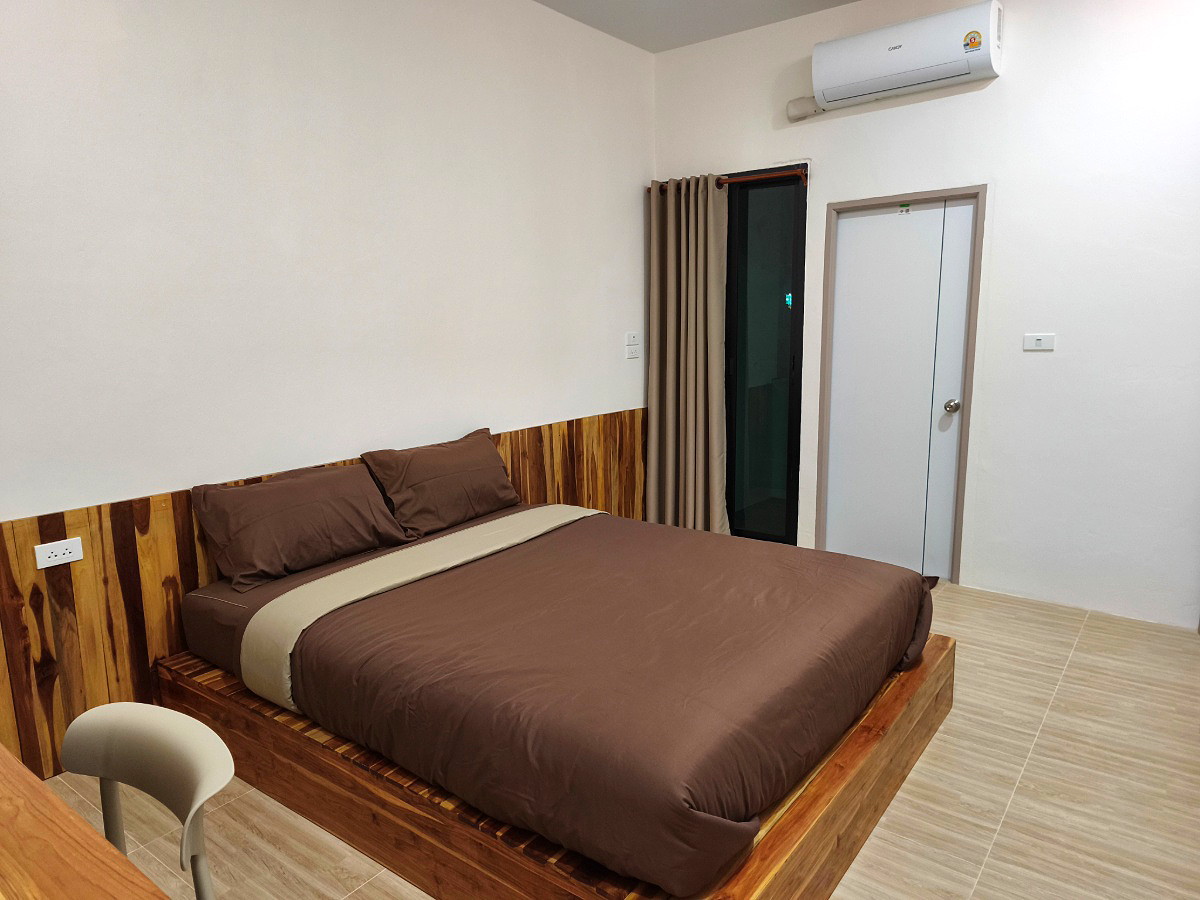 Pictures of Nan Minimal 7/9