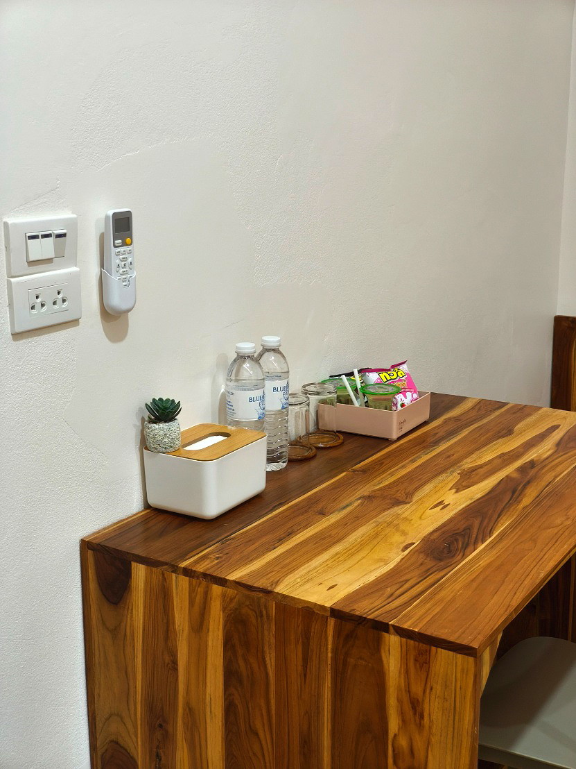 Pictures of Nan Minimal 6/9