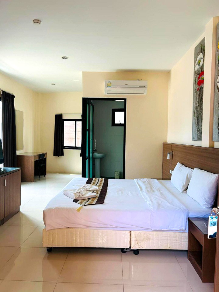 Pictures of Royal wave 2/17