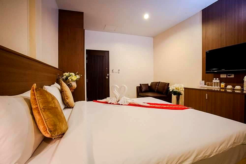 Pictures of Royal wave 14/17