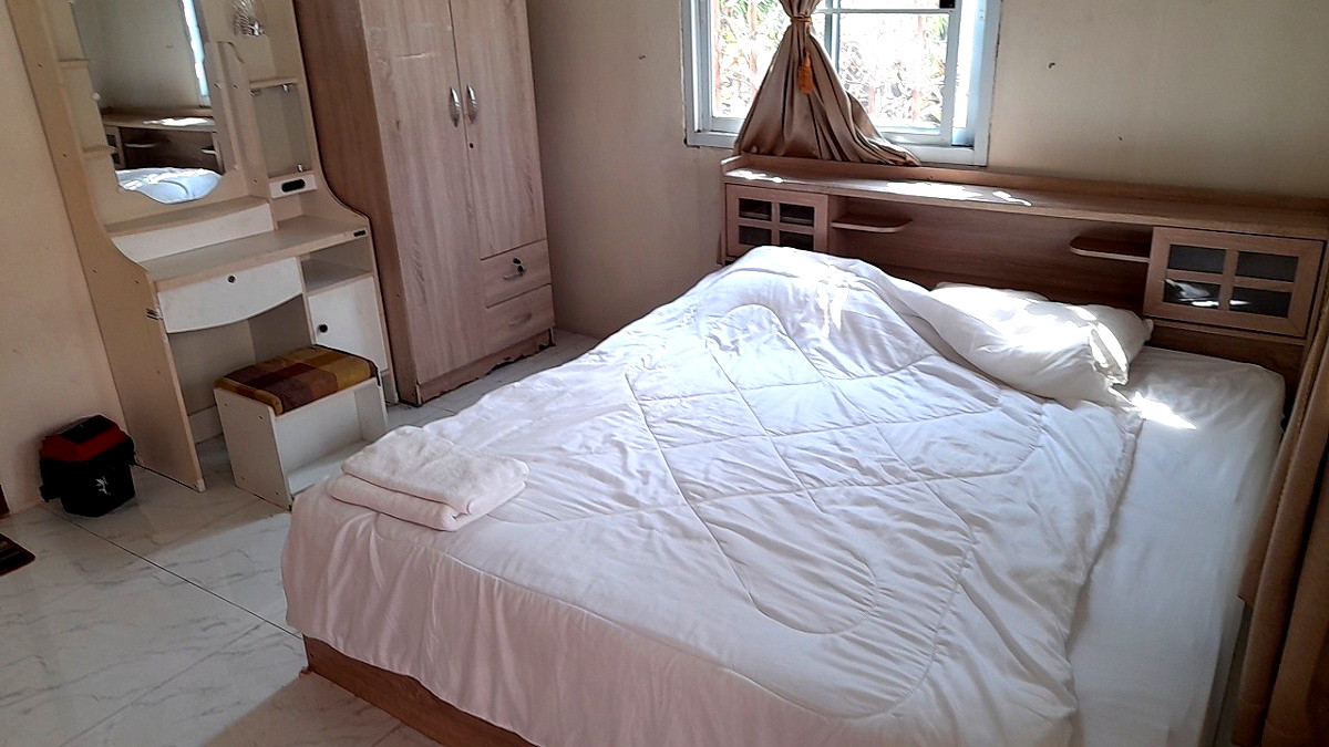 Pictures of Sun&March Home 2/9