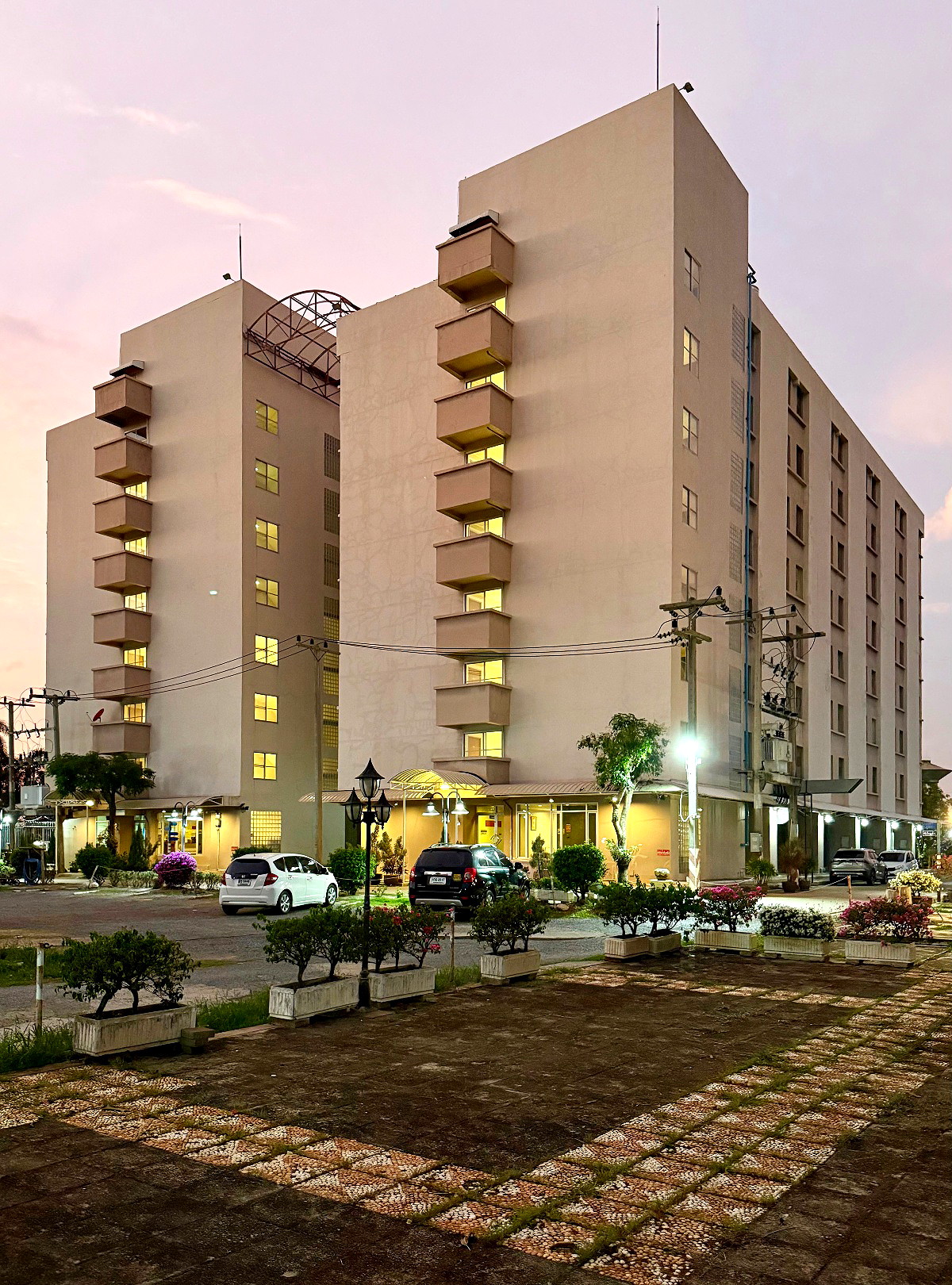 รูปภาพ องครักษ์ฯ อพาร์ทเม้นท์ (ใกล้ มศว.ที่สุด) | อพาร์ทเม้นท์ หอพัก ที่พัก ห้องพัก - รูปที่ 2/4