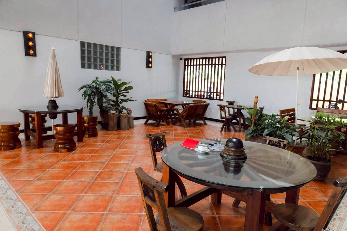 Pictures of Bann Krit 10/12