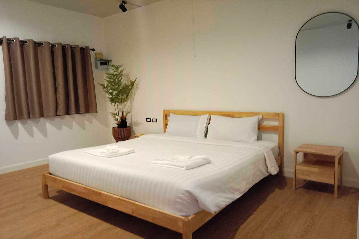 Pictures of RQ PATONG  6/10