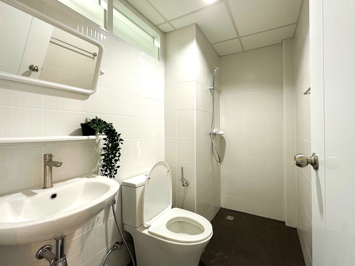 Pictures of iPlern Lamlukka Klong 4 11/15