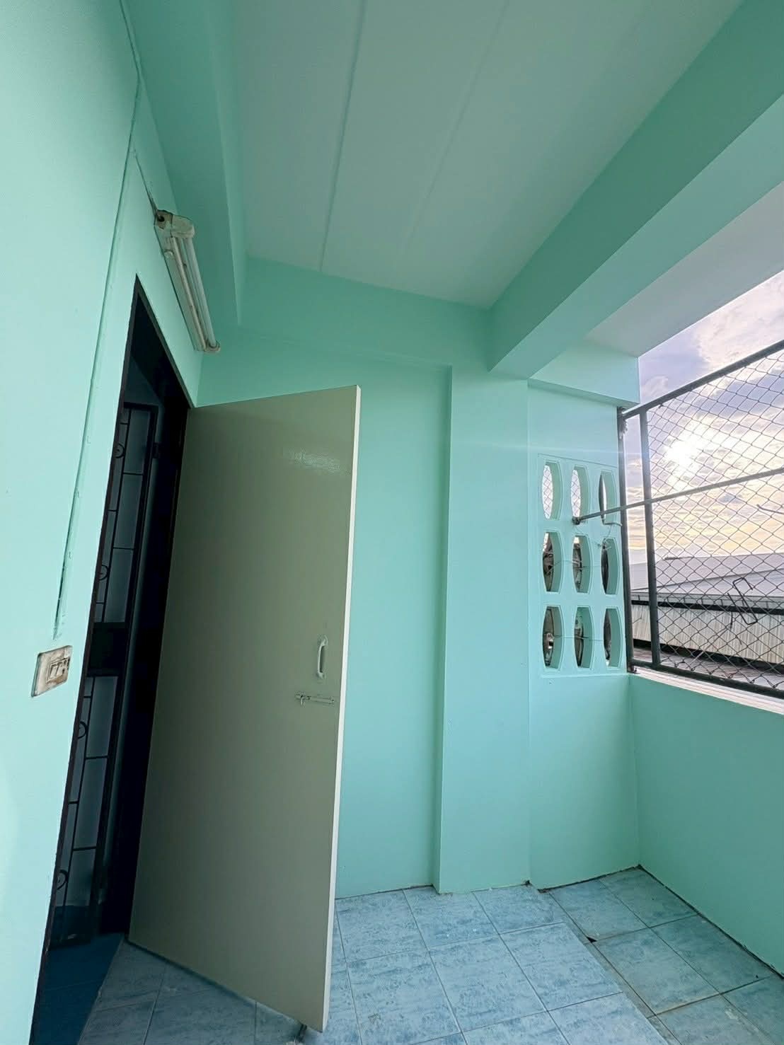 Condo · Bang Phli — photo 3