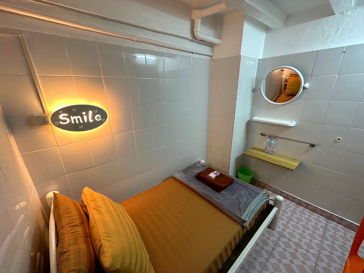 Pictures of You happy happyland bangkapi 6/36