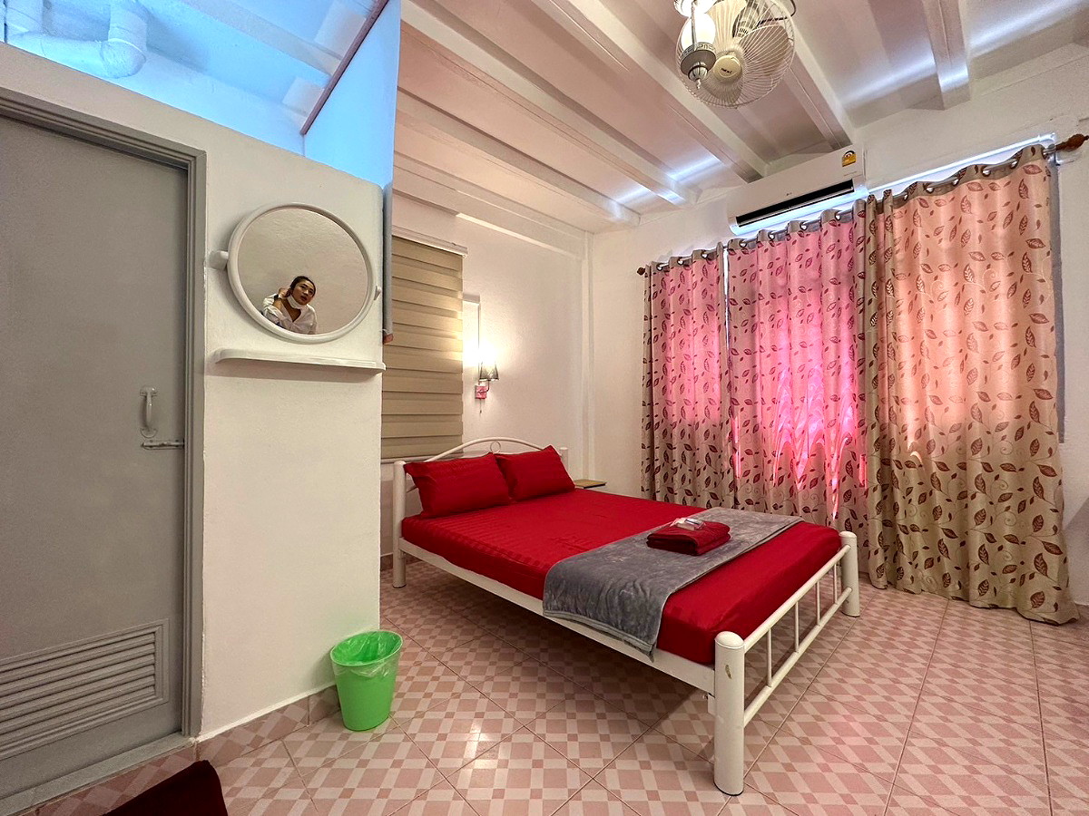 Pictures of You happy happyland bangkapi 9/36