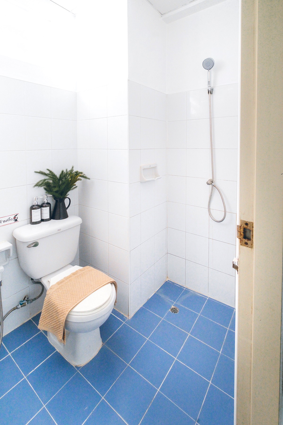 Pictures of Be-live Udomsok7 (Apartment near BTS Udomsuk, walk 10 minutes, next to 7-11 and laundry) 14/31