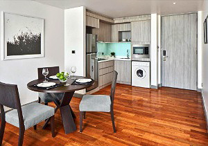 Pictures of Fraser Suites Sukhumvit, Bangkok 41/42