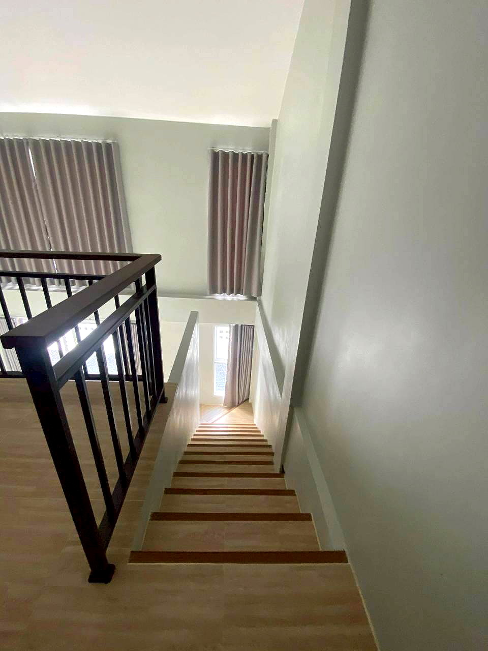 Pictures of MiLanda home 18/20