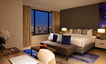 Pictures of Somerset Rama 9 Bangkok 3/6