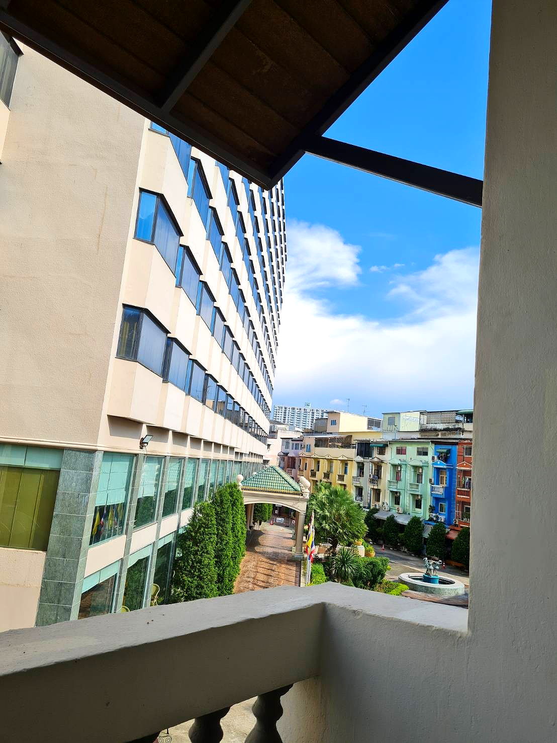 Pictures of JujuOok  2/20