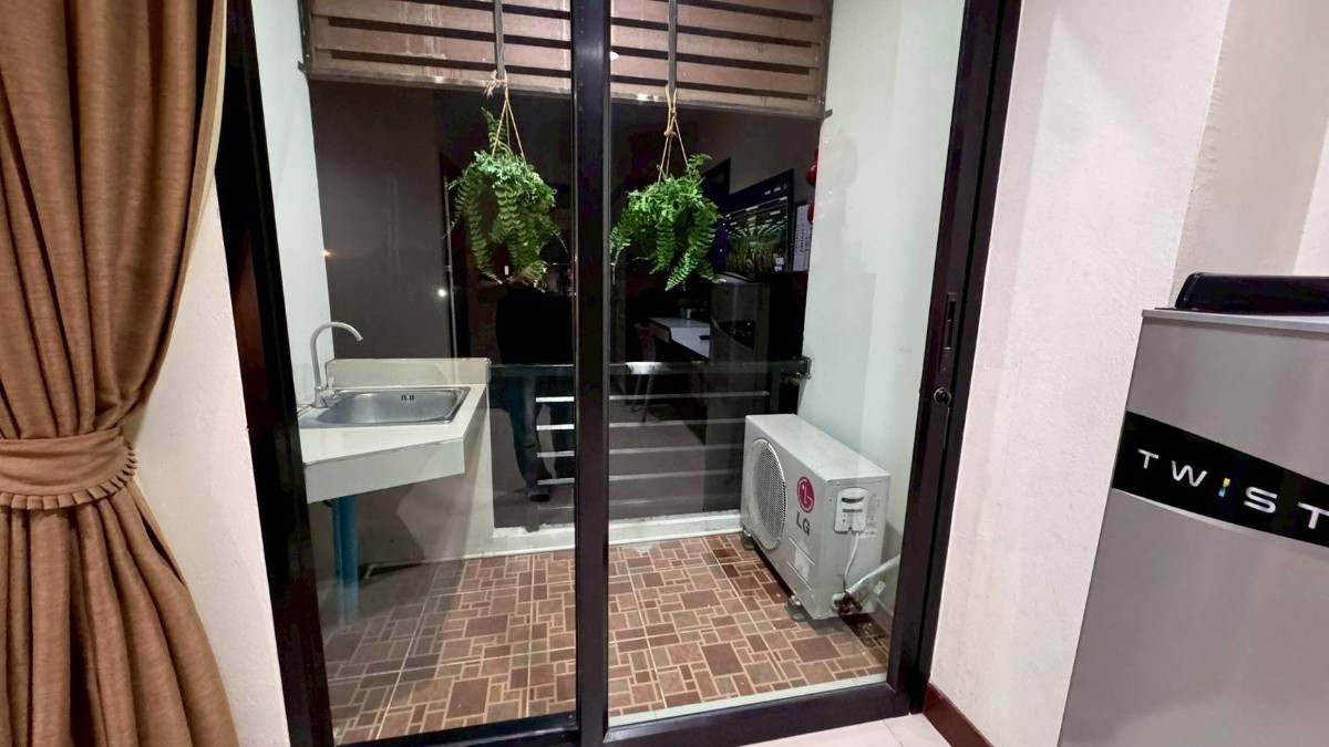 Condo — photo 5