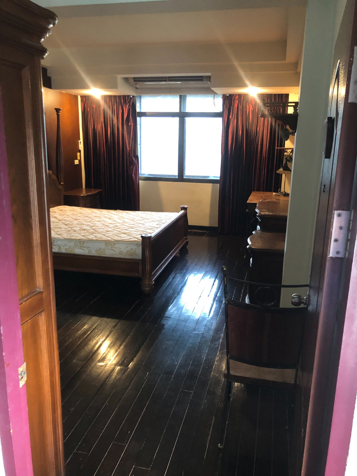 Condo · Sathon, bangkok — photo 1