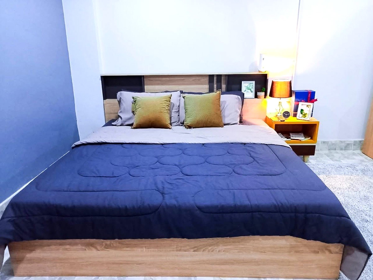 Pictures of INDIGOMANSION 5 3/8