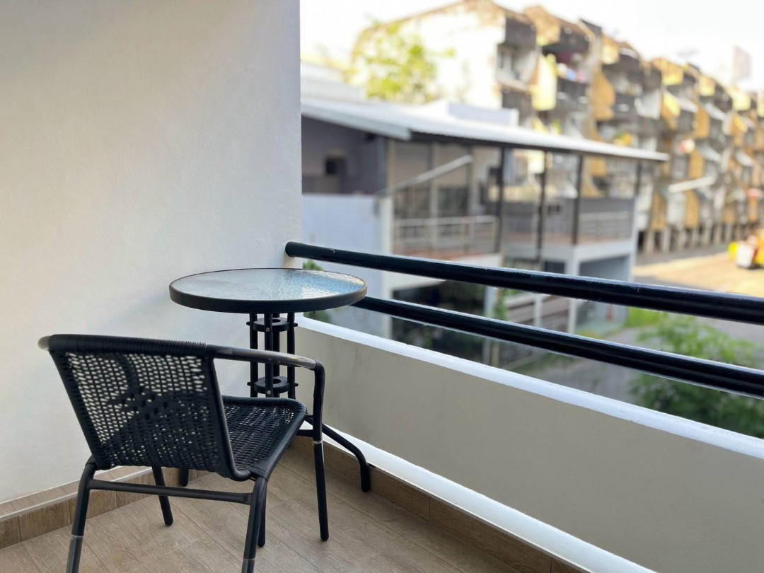 Condo — photo 4