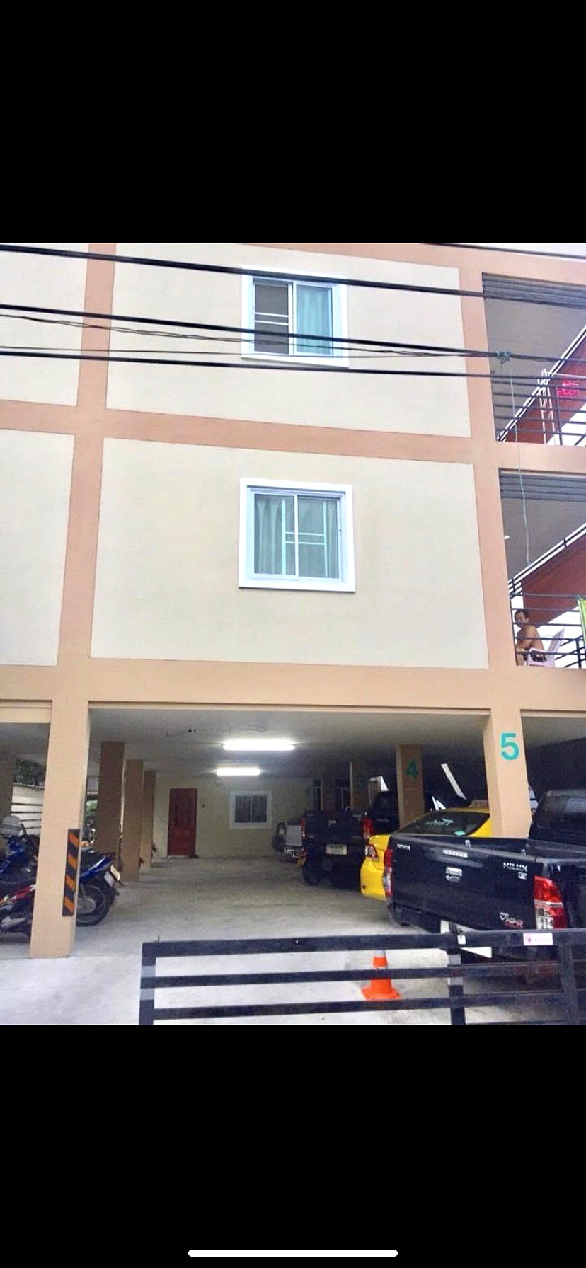 Pictures of 255 Latphrao 80 1/16